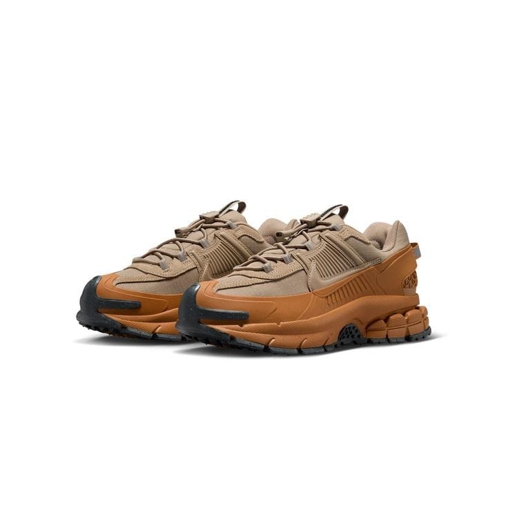 NIKE ZOOM VOMERA