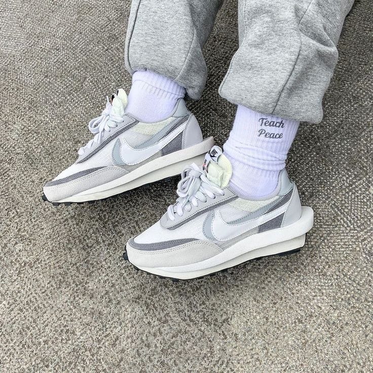 NIKE SACAI WAFFLES