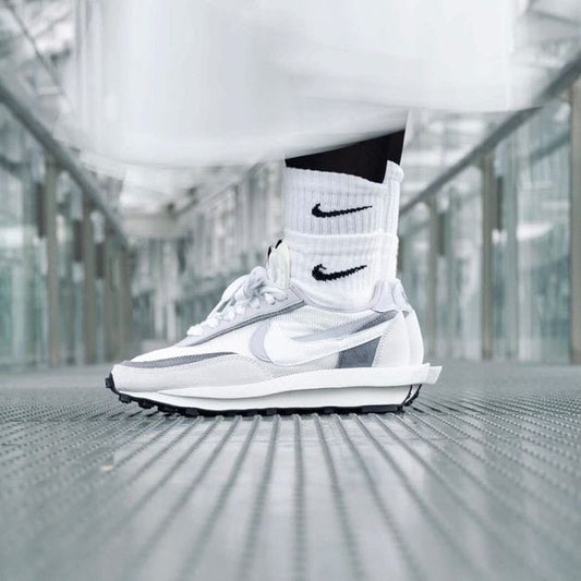 NIKE SACAI WAFFLES