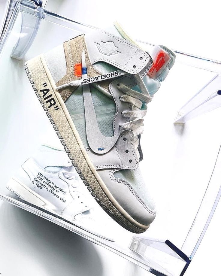 OFF WHITE NIKE AIR JORDAN 1