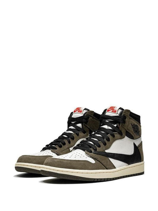 TRAVIS SCOTT NIKE AIR JORDAN 1